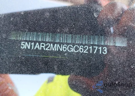 2016 Nissan Pathfinder Sv from USA, damaged, VIN 5N1AR2MN6GC621713